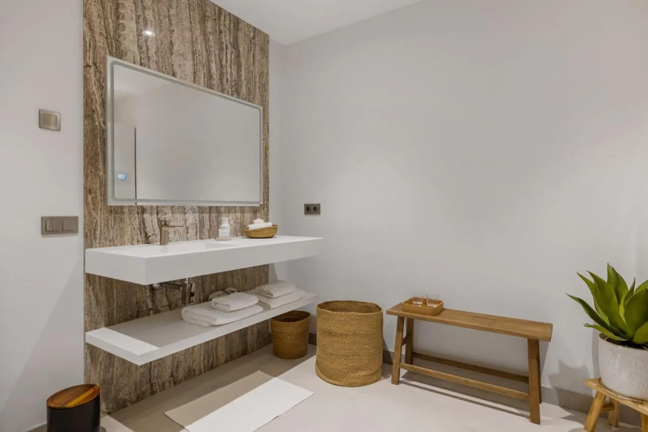 Brand New Modern 5 Bdrm Villa In Puerto Banus Marbella Apartment