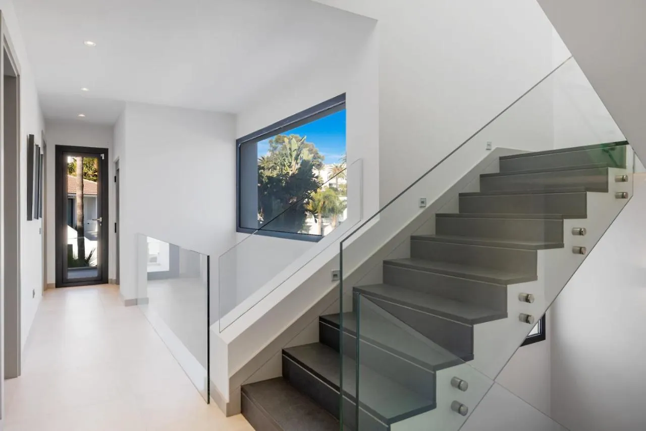 Brand New Modern 5 Bdrm Villa In Puerto Banus Marbella Apartment