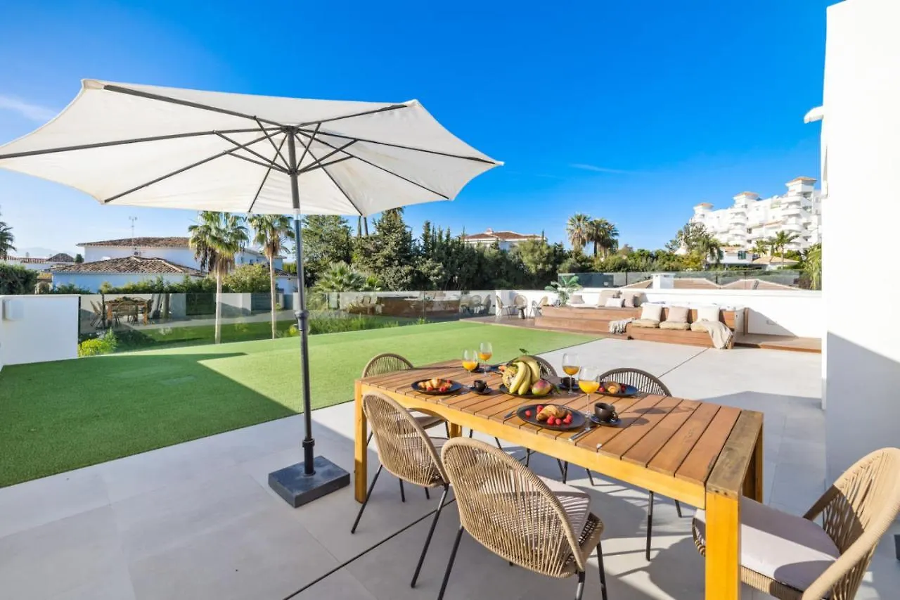 Brand New Modern 5 Bdrm Villa In Puerto Banus Marbella Spain