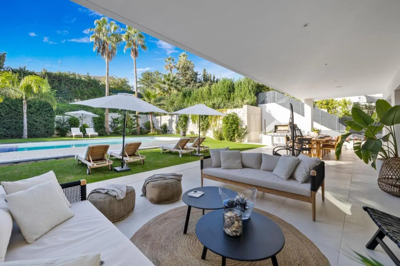 Διαμέρισμα Brand New Modern 5 Bdrm Villa In Puerto Banus Μαρμπέλλα